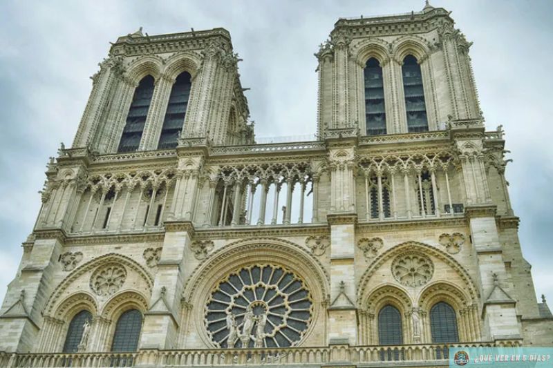 Catedral de Notre Dame que ver en paris en 5 dias